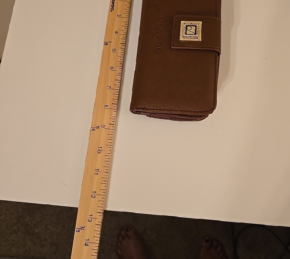 Stone Mountain Accessories Brown Wallet with Gold Accent - Picture 11 of 11